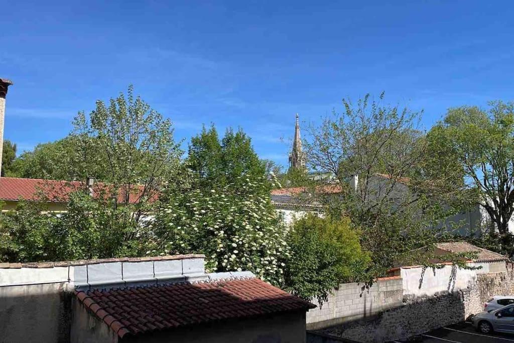 Charmant Studio Beaux Arts Avec Clim Et Terrasse Daire Montpellier Dış mekan fotoğraf